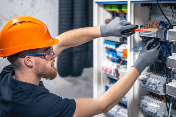 Best 24-Hour Electrician  in Sleepy Hollow, IL